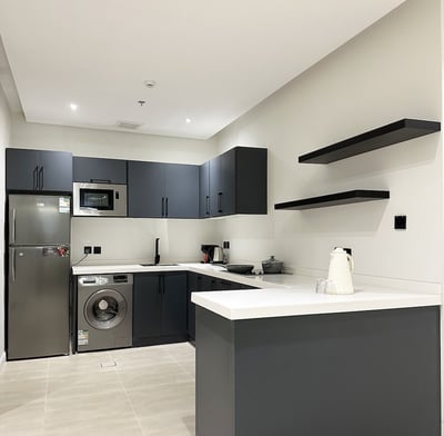 Kease Malqa D 1 Royal Touch Ax37(no Front Desk Please Contact The Property 5 Days In Advance)