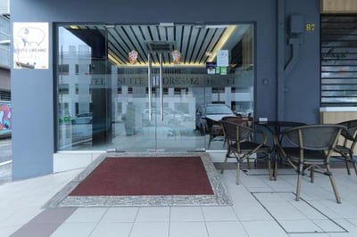 Suite Dreamz Hotel