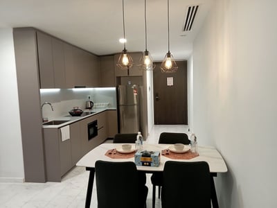 Eaton Residences Klcc By Luna(no Front Desk Please Contact The Property 5 Days In Advance)