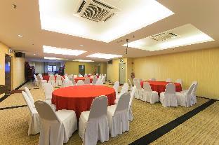 Signature Hotel Setiawalk Puchong