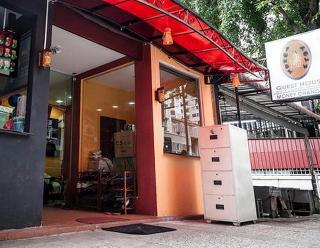 Funky Town Guesthouse (no Front Desk Please Contact The Property 3 Days Before Your Arrival)