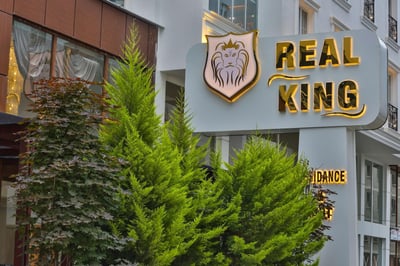 Real King Residence Hotel
