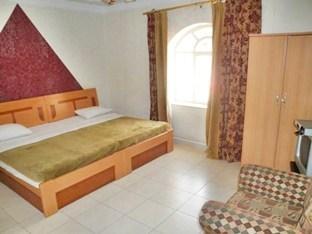 Gulf Hotel Apartment