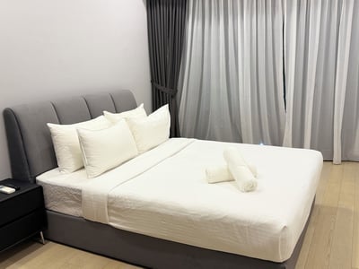Eaton Residences Klcc(no Front Desk Contact The 5 Days In Advance)