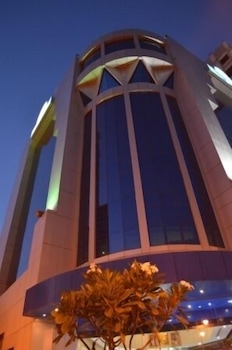 Days Hotel By Wyndham Olaya Riyadh
