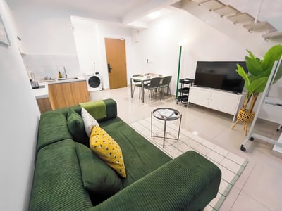 Kuchai Sentral By Manhattan Group(no Front Desk Contact The 5 Days In Advance)