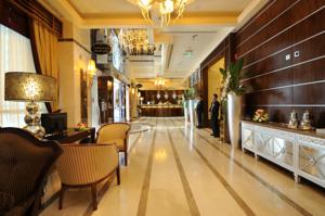 Holiday Villa Hotel