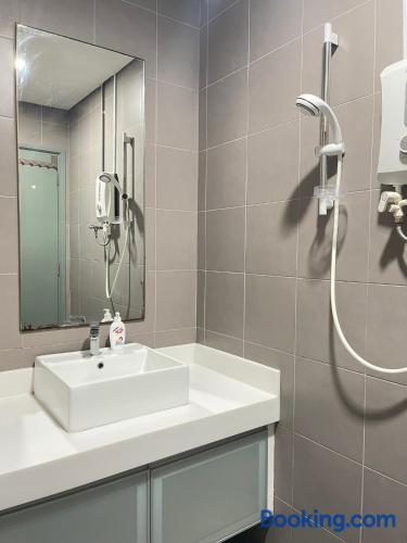 Summer Suite Bernice Dormitory (no Front Desk Need To Contact Property 5 Days In Advance)