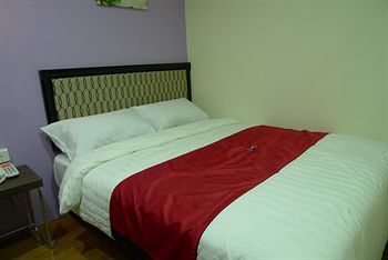 Fine Hotel