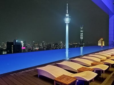 Yemala Suites At Platinum Klcc(no Front Desk Contact The 5 Days In Advance)