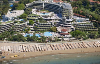 Sunrise Queen Resort & Spa