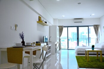 Mystayover At The Summer Suites (no Front Desk Please Contact The Property 5 Days Before Arrival)