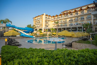 Loceanica Beach Resort
