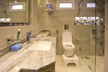 Gloria Chalet(no Front Desk, Need To Contact Property 7 Days In Advance To Arrange Check In )