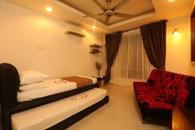 Platinum Homestay (no Front Desk Need To Contact Property 5 Days In Advance)