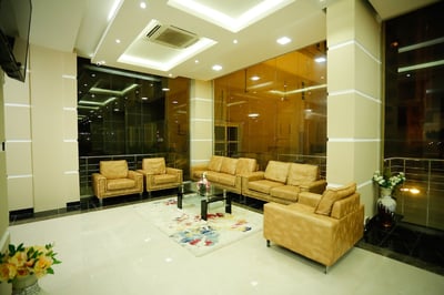 Alpha Suites Hotel(as Know As Oyo 102 Alpha Suites)