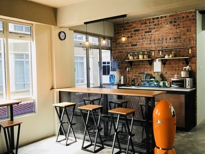 The Good Travelers Hostel At Klia(47 Km Away From Kuala Lumpur)