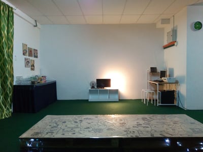 Klia Town Stay (no Front Desk Need To Contact Property 5 Days In Advance)