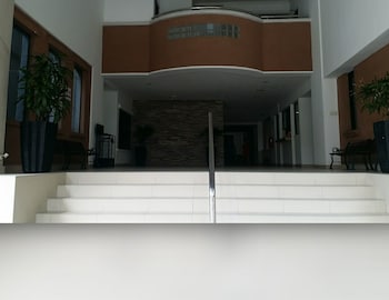 Myrodi Homestay (no Front Desk Please Contact The Property 5 Days Before Arrival)