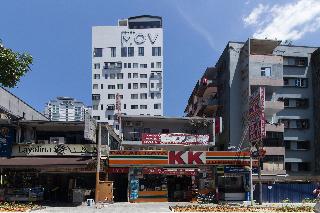 Oyo 304 Zero Hour Hotel