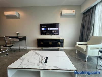 The Platinum 2 Kuala Lumpur By Moon Sky