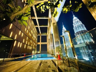Tropicana The Residences Klcc By Yaju(no Front Desk Please Contact The Property 5 Days In Advance)