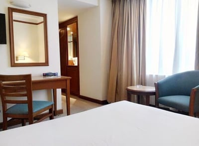 Mandarin Court Hotel