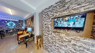 Zen Rooms Poorna Hotel