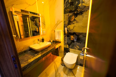 Isnova Hotel Airport