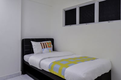 Oyo 524 Home 2br Dua Sentral Near Little India (no Front Desk Need To Contact Property 5 Days In Advance)