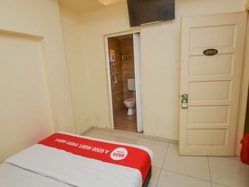 Nida Rooms Bukit Bintang Food Street Favorite (no Front Desk Need To Contact Property 5 Days In Advance)