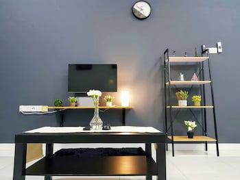 Puchong Ioi Skypod Apartments (no Front Desk Please Contact The Property 5 Days Before Your Arrival)