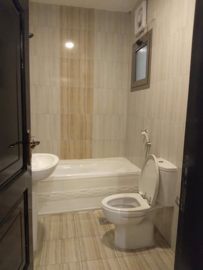 Capital O512 Reef Al Madina