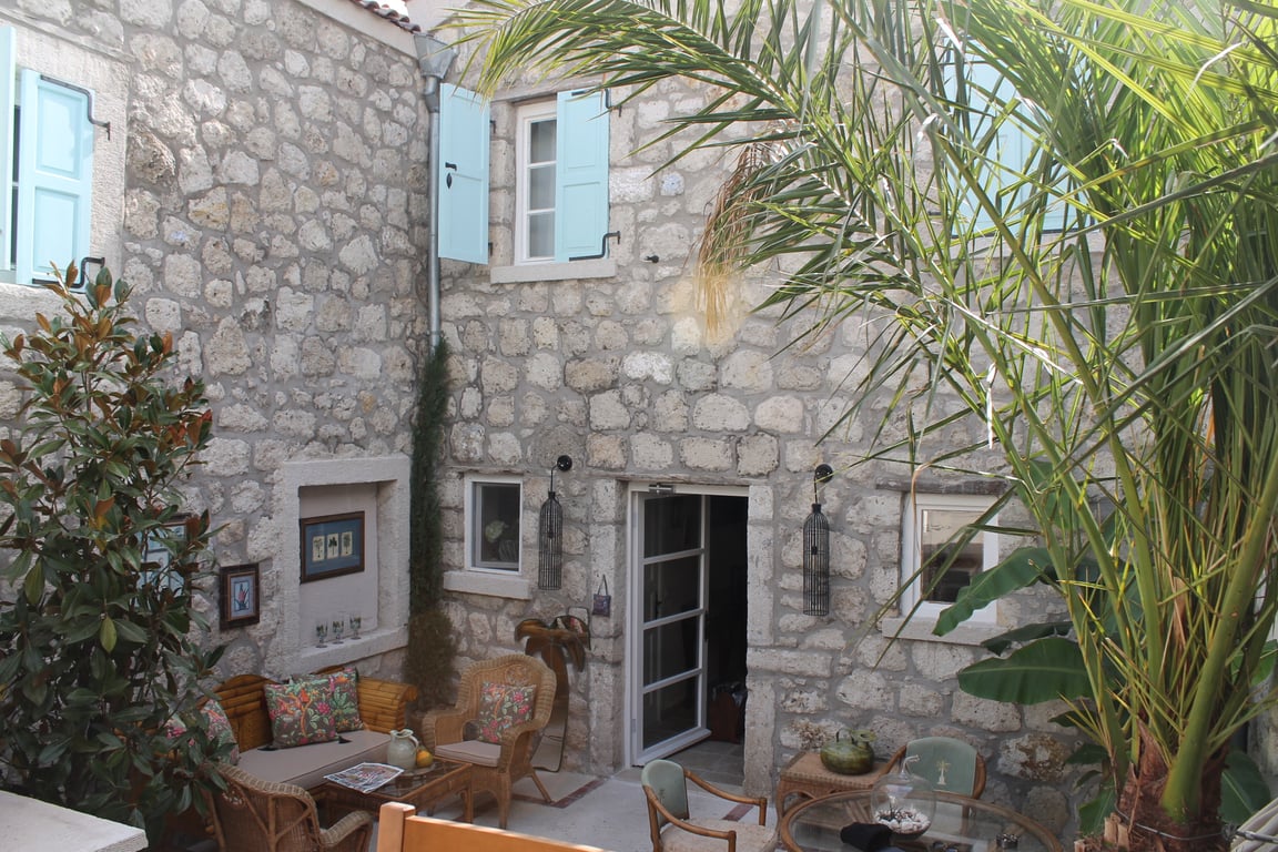 Erendira Hotel
