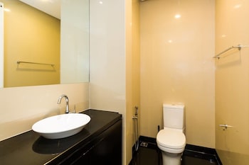 Stmary Klcc By Guestready (also Known As: Delightful Modern Condo Near Klcc)