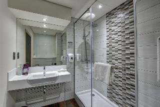 Premier Inn Doha Education City doha | سندباد
