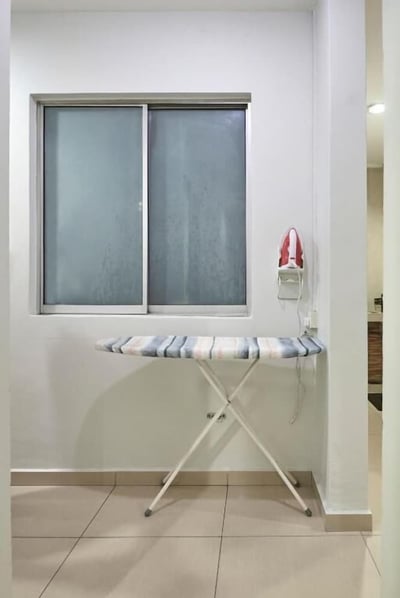 Swing And Pillows At Pj Kd(no Front Desk Please Contact The Property 5 Days In Advance)