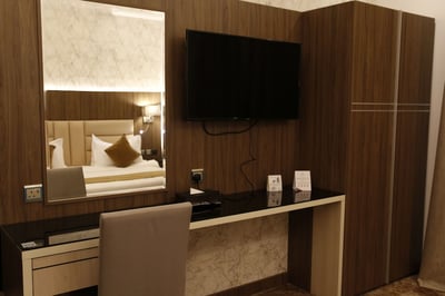 Dan Golden Hotel And Lounge