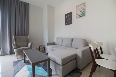 Oyo Home 501 Luxury 1br Crest Condo(no Front Desk Contact The 5 Days In Advance)