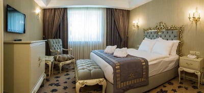 Cassiel Hotel