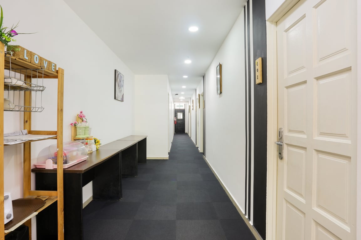 90460 Hotel Kl2f Rest & Go