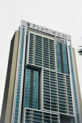 Luxury Platinum Suites Klcc By 7stone (no Front Desk Please Contact The Property 5 Days Before Arrival)
