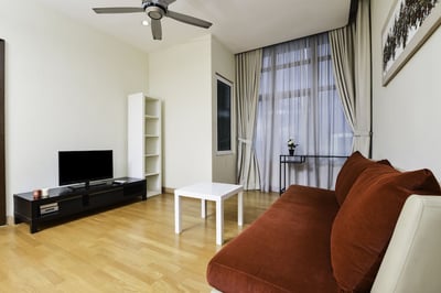 Oyo 527 Home Dua Sentral 2br Near Brickfields (no Front Desk Need To Contact Property 5 Days In Advance)