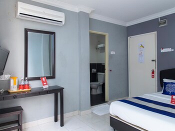 Oyo Rooms Ampang Point Jalan Mamanda 9 (no Front Desk Need To Contact Property 5 Days In Advance)
