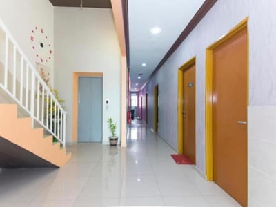 Saujana City Hotel(33km Away From Kuala Lumpur)