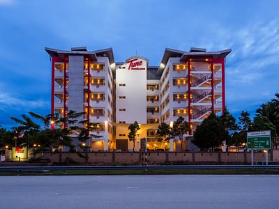 Tune Hotel KLIA Aeropolis Airport Hotel