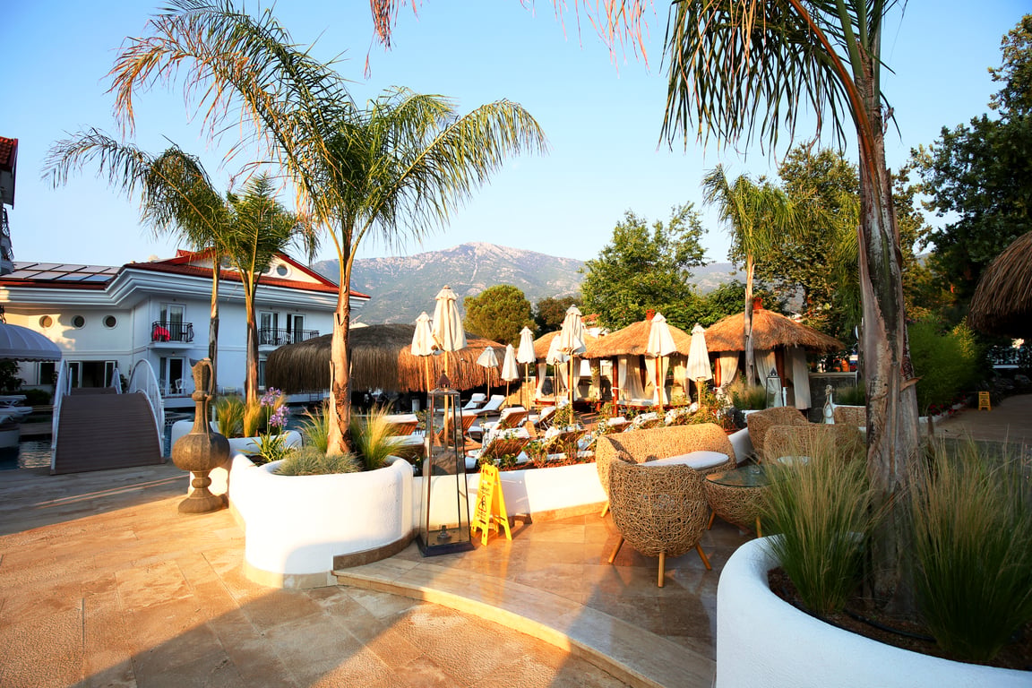 The Pine Hill Hotel & Suites