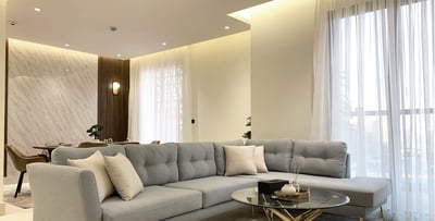 Tawun A1 8 Royal Touch Balcony Gz41(no Front Desk Please Contact The Property 5 Days In Advance)