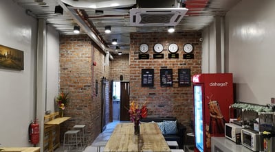 Iron Inn Hostel(no Front Desk Need To Contact Proprety 7 Days In Advance To Arrange Check In )