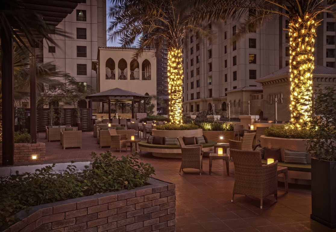 Amwaj Rotana Jumeirah Beach | حجز الفنادق بأفضل الأسعار والعروض - سندباد لکل رحلاتک